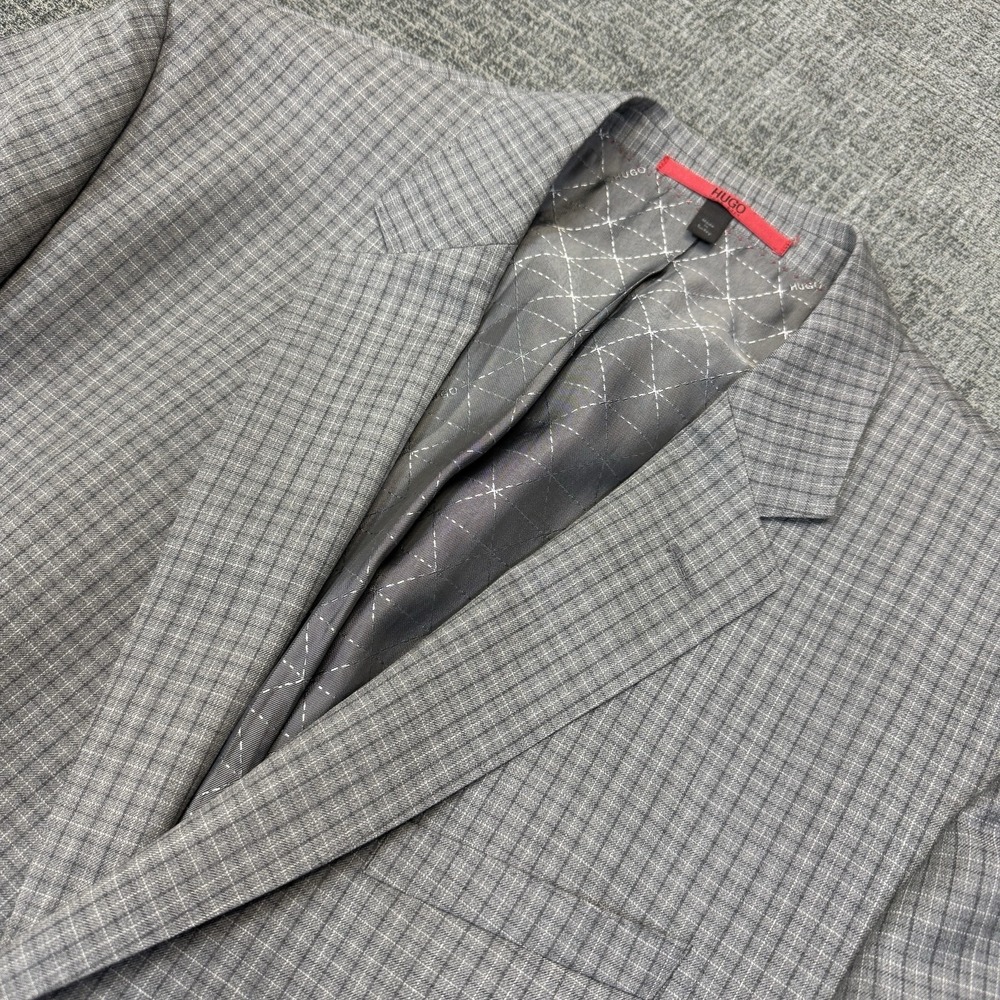HUGO Hugo Boss Blazer Sport‎ Coat Gray Check Virgin Wool Men's 42L Jacket